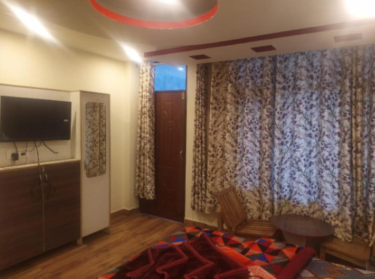 Him Taj By Stayapart Manāli Exterior foto